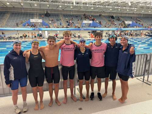 Bermuda swimming squad return home with relay medals