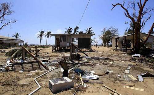 Bermudian in Australia compares Cyclone Yasi to Hurricane Fabian - The ...