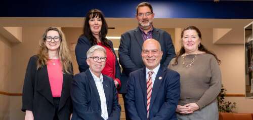 Bermuda College signs agreement with Canada school