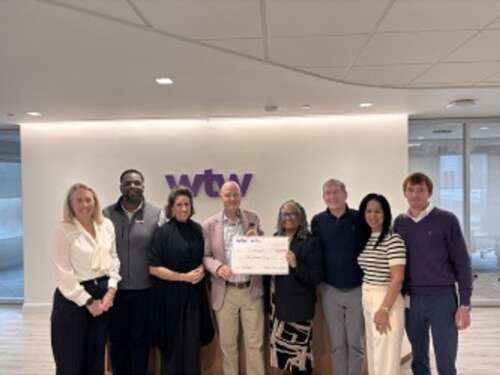 Willis Bermuda donates $30,000 to the LCCA
