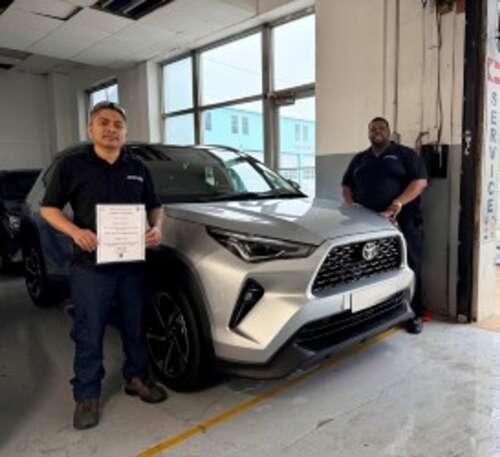 Advanced training for Bermuda Motors technician