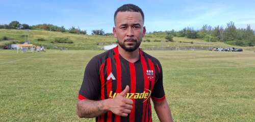 Dion Stovell scores late winner to floor Warriors