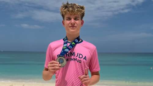 Bermudian swimmer Dominic Wright bags gold in Cayman