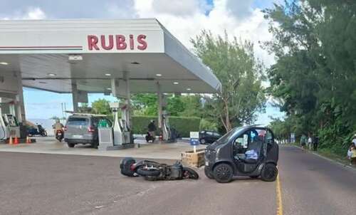 Police updates on two crashes with injuries on Monday