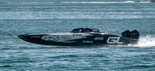 Steven Bridges and David Selley secure pole position in Florida