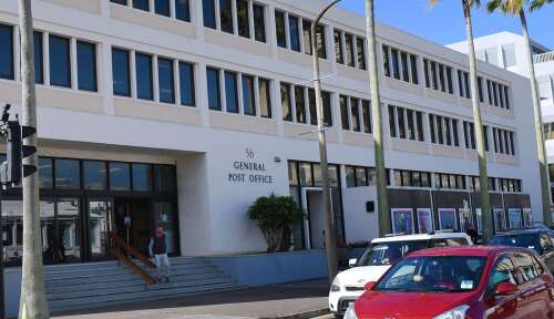 Post office suspends package shipments to US