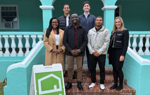 Marsh McLennan Bermuda supports Home charity