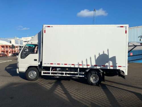 Importer zeroes in on larger electric vehicles