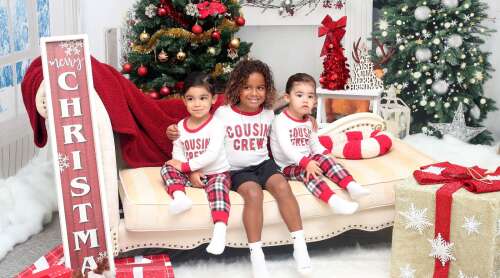 Vendors start holiday season with Christmas market