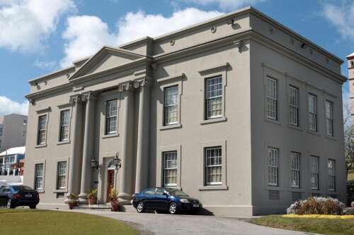 Ministers spend more than $162,000 on overseas travel