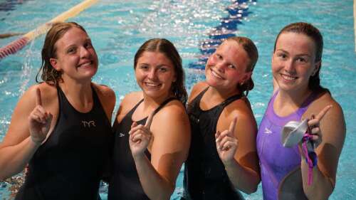 Bermuda swimmers win gold medal in Carifta Games relay