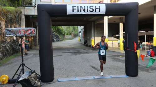 Sanchez Smith and Christine Dailey take Powerade 5K titles