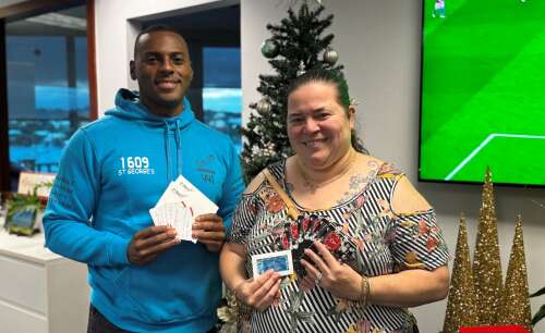 Show of Christmas love for foster parents and children