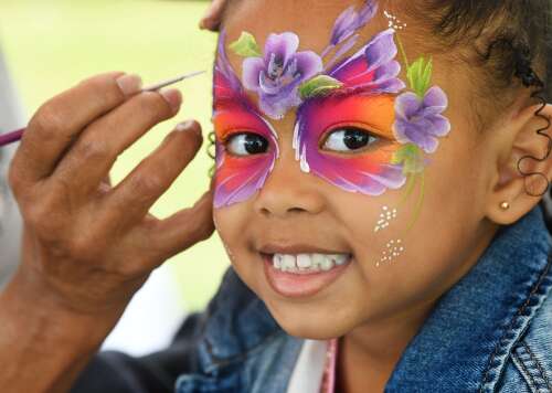 Agricultural Exhibition kicks off with a bloom on opening day