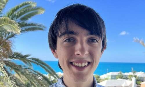 Bermuda gamer duelling for downloads